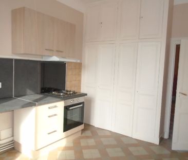 Appartement T4 proche commerces - Photo 1