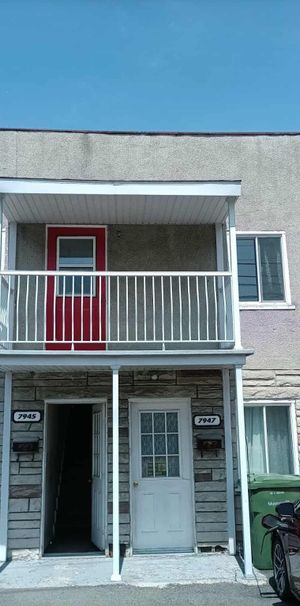 4 1/2 Tout Inclus - Photo 1