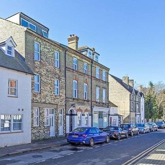 High Street, Snodland, ME6 - Photo 1
