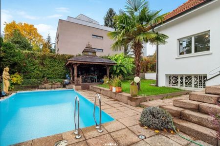 Exklusives, ruhig gelegenes Einfamilienhaus mit Pool zur Langzeitmiete - Photo 2