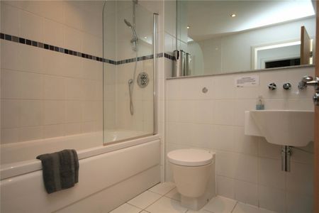 St James Walk, - Photo 5