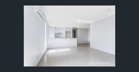 Modern low maintenance home in Perfect Location - Photo 2