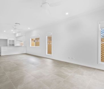 Single Level with Ducted AC! - Photo 1
