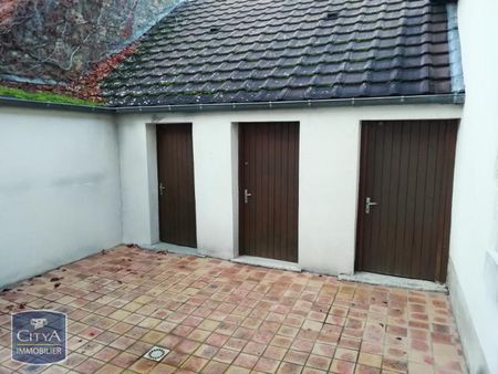 Location Appartement 2 pièces 44m² ST AMAND MONTROND 18200 - Photo 4