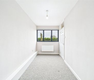 The Parade, - Photo 3