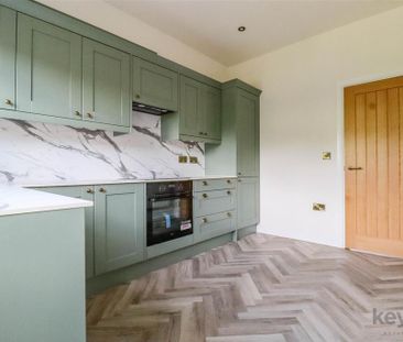 3 bedroom terraced house to rent - Photo 6