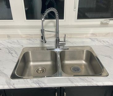 For Lease - 2390 Chevron Prince Path, Oshawa, Ontario - Photo 1