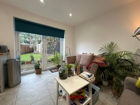 Room 2, Kendal Way, Cambridge - Photo 2