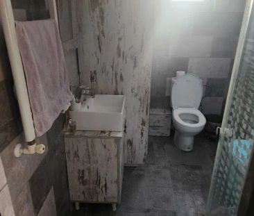 Micro Apartament de inchiriat mobilat,curat in Suceava pe Strada Putna -bloc nou. - Photo 4