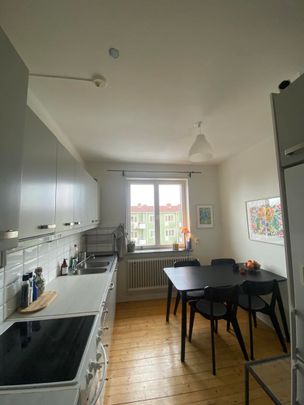Hjalmar Brantingsgatan, Uppsala - Photo 1