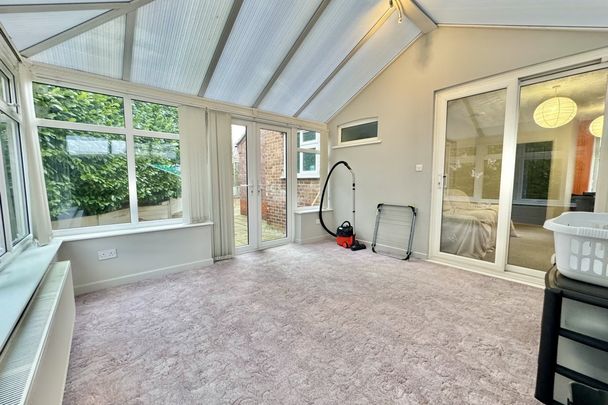 Cadge Close - Photo 1