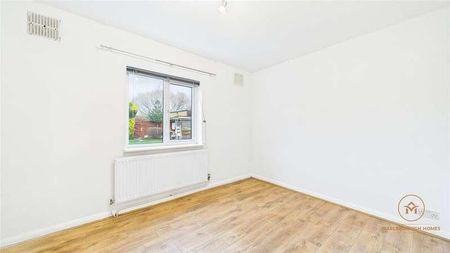 Western Avenue, Dagenham, RM10 - Photo 5
