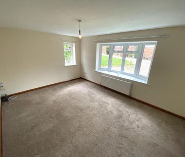 2 bedroom detached bungalow to rent - Photo 1