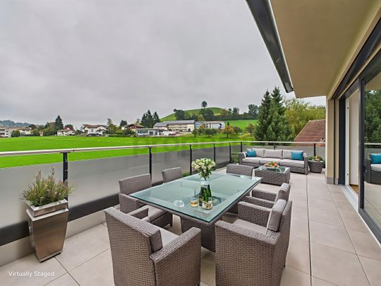 Traumhafte 4.5-Zimmer-Attikawohnung in Huttwil Starten Sie mit 1 Monat Mietfreiheit - Photo 1