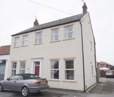 2 bedroom flat to rent - Photo 6