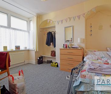 Nesbitt Road, Brighton, East Sussex, BN2 4BL - Photo 3