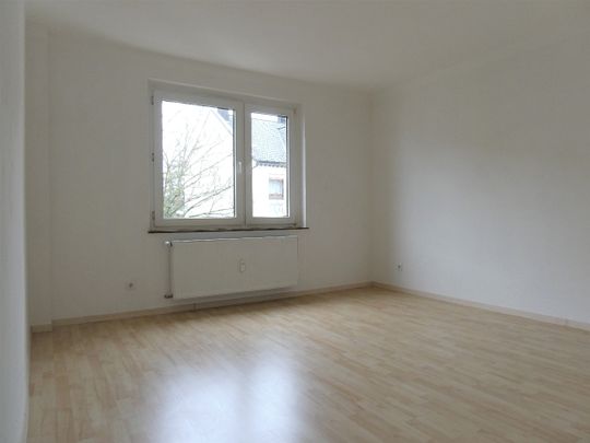 Helle Wohnung mit Balkon und Tageslichtbad mitten in Boelerheide sucht neue Mieter ! - Photo 1