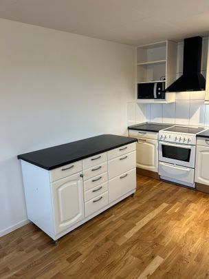 Ekeby, Rosersberg - Photo 1