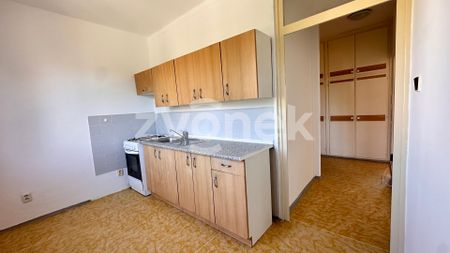 Pronájem bytu 2+1 60 m², Milíčova, Zlín - Photo 5