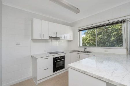 5/43 The Strand, 4810, North Ward Qld - Photo 5