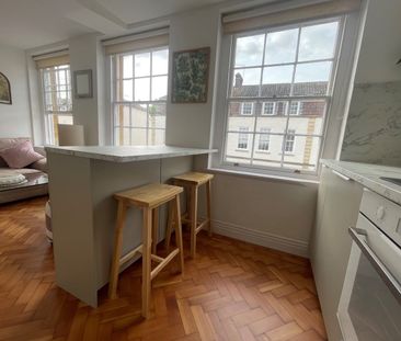 1 Bed Flat, Weston House, BS1 - Photo 2