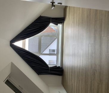 Hochwertige Lifestyle-Maisonette-Wohnung (3,5-ZKB) mit Loggia im Herzen von Gütersloh - Photo 4