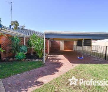 19 Erica Street, Coodanup WA 6210 - Photo 4