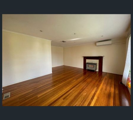 11/114 Shannon Street, Box Hill North, Vic 3129 - Photo 2