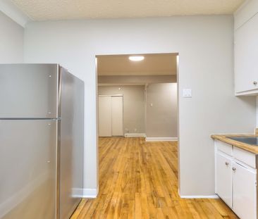 5777 Côte Saint Luc Road- 1-Bedroom Apartment - Photo 1
