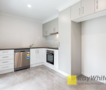 2/67 Miriam Street, Karalee QLD 4306 - House For Rent | Domain - Photo 6