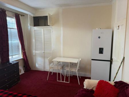 Flat share to rent - Photo 4