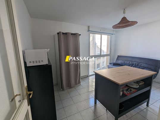 Location Appartement 1 pièce 21m² - Photo 1