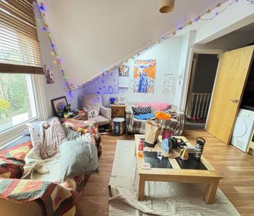 2 bedroom flat to rent - Photo 3