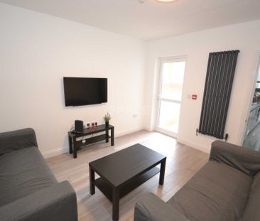 Price £3,750 pcm - Available Now - Furnished - Photo 1