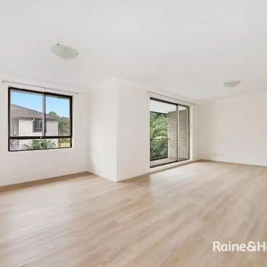 Apartment with 2 bedrooms, 1 bathroom & parking for 1 car - Photo 1