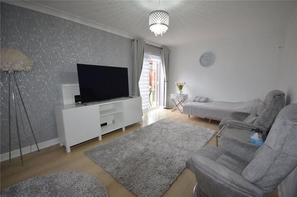 4 bedroom detached house to rent - Photo 1