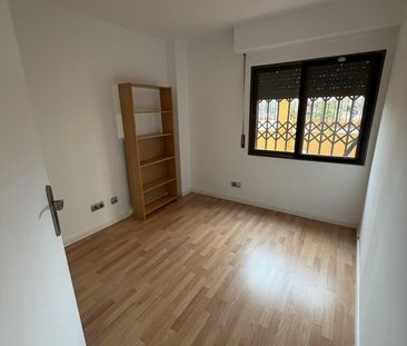 Apartamento de alquiler en Pueblo - Photo 5