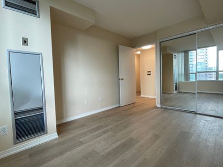 For Lease - 238 Doris Avenue Unit# 1801, Toronto, Ontario - Photo 5