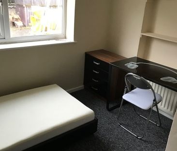 Room in a Shared House, Humber Road, CV3 - Photo 2