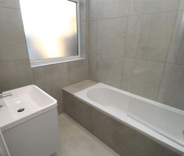 3 bedroom maisonette to rent - Photo 5