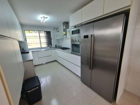 3 room luxury House for rent in Llucmajor, Spain - Photo 2