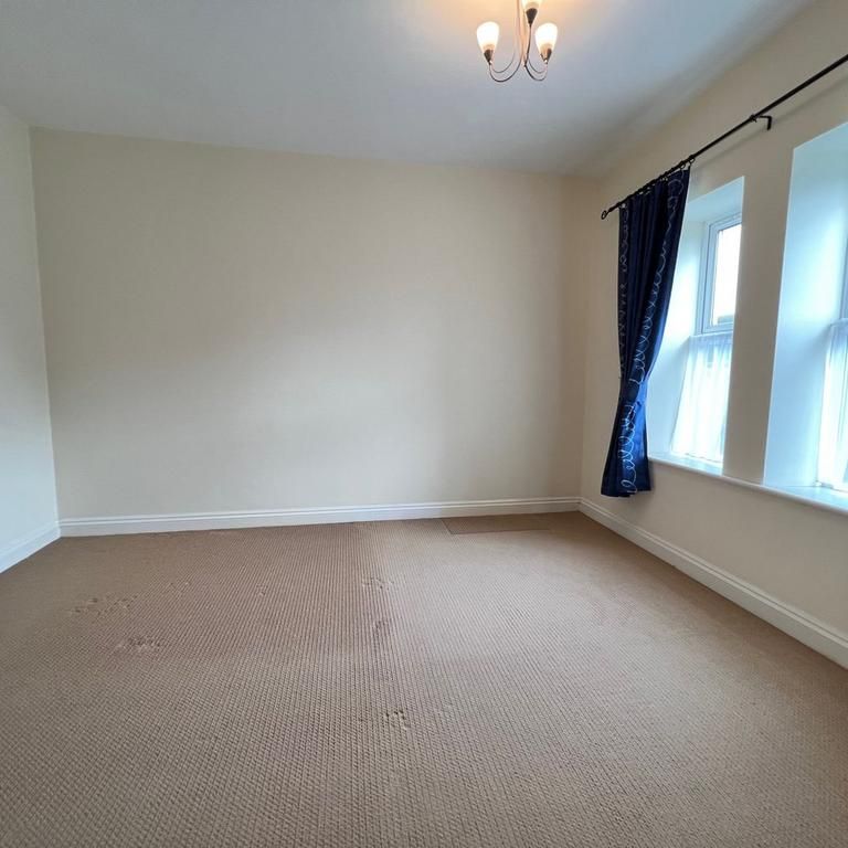 2 bedroom duplex to rent - Photo 1