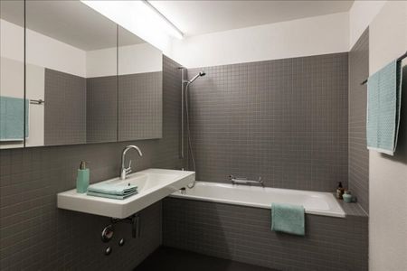 5.5 Zimmer, 141 m², 4. Stock - Foto 3