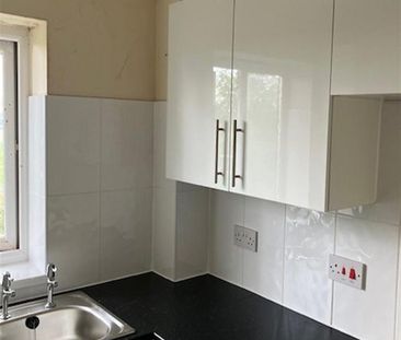 1 bedroom retirement property to rent - Photo 3