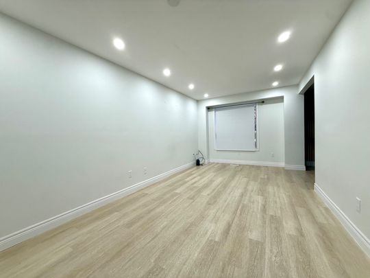 For Lease - 10 Chalkstone Drive Unit# 33, London South, Ontario - Photo 1