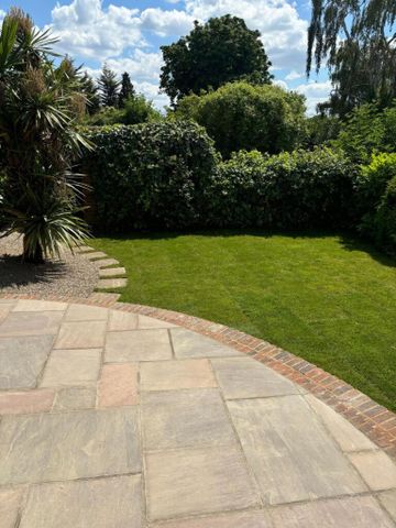 4 bedroom semi-detached house to rent - Photo 5