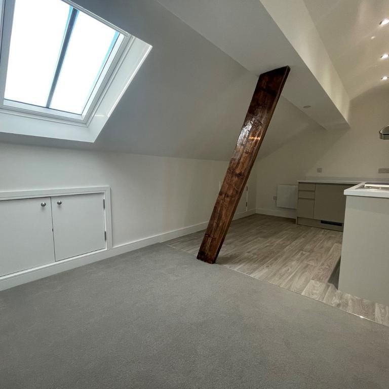 1 bedroom flat to rent - Photo 1