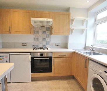 Solar Court, Etchingham Park Road, London, N3 - Photo 4