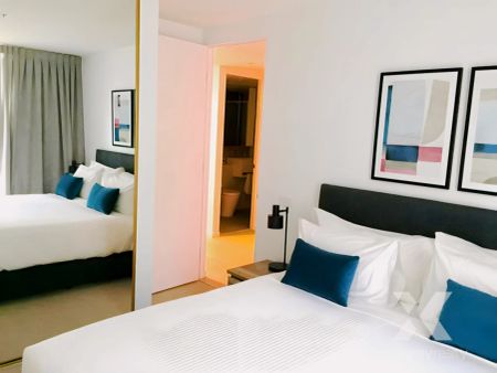 2 Bed, 2 Bath - Photo 5