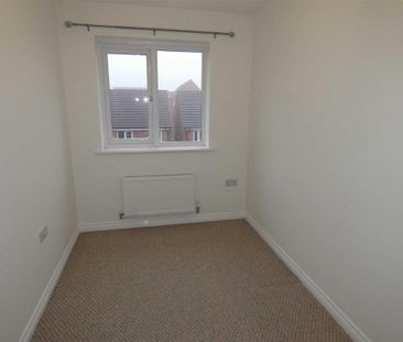 4 bedroom townhouse to rent - Photo 3